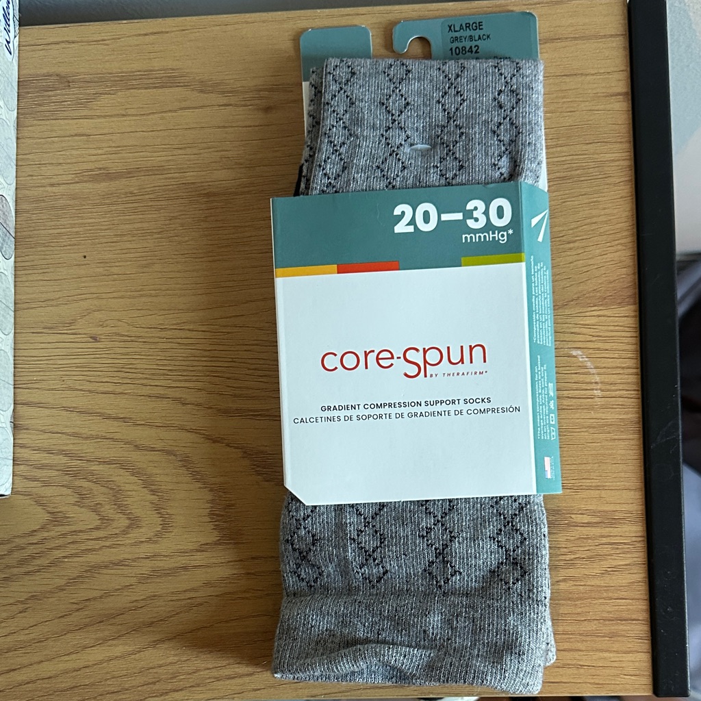 Gradient Compression Socks  Black